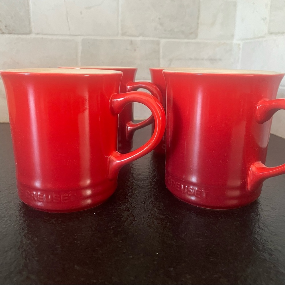 Le Creuset Vibrant Red Mug Collection